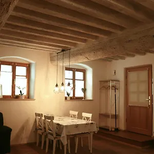 Stilvolle Auf 50 M² Mit Parkplatz Und Wifi Apartment